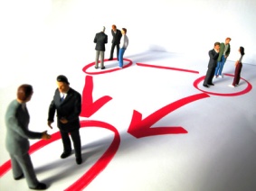 Ausbildung systemischer Berater, Business-Coach. Foto: Fotolia 1842698 - gruppendynamik © macroman Ausbildung systemischer Berater, Business-Coach